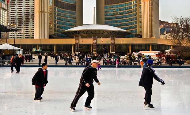 Toronto outdoor skating rinks extend operations into March