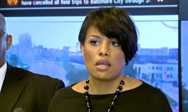 Baltimore mayor under fire for comments following Freddie Gray protests