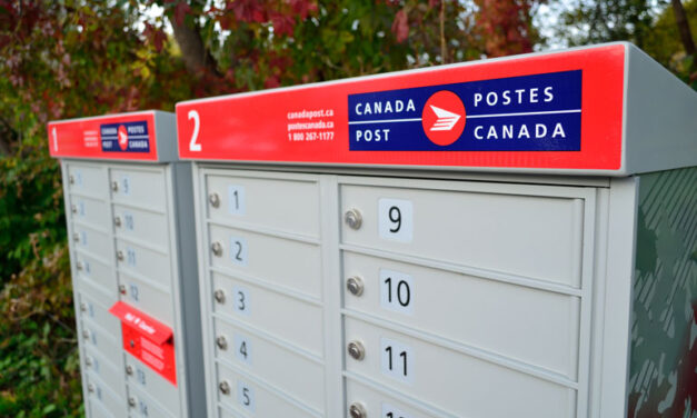 Postal workers, seniors cheer suspension of community mailbox plan
