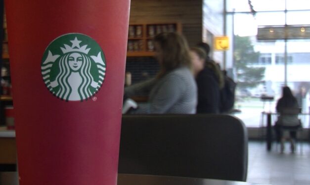 Starbucks new holiday cup has customers seeing red