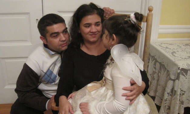 Deported family granted temporary residency to return to Canada