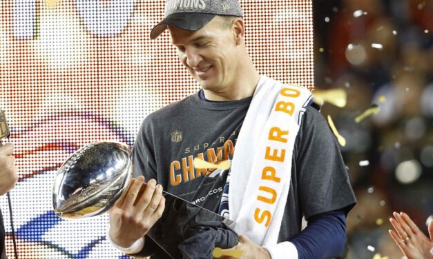 Emotional Peyton Manning announces NFL retirement
