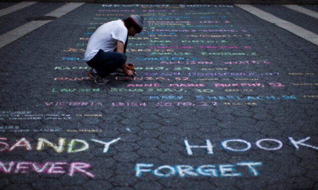 CBC reporter reflects on covering devastating Sandy Hook shooting