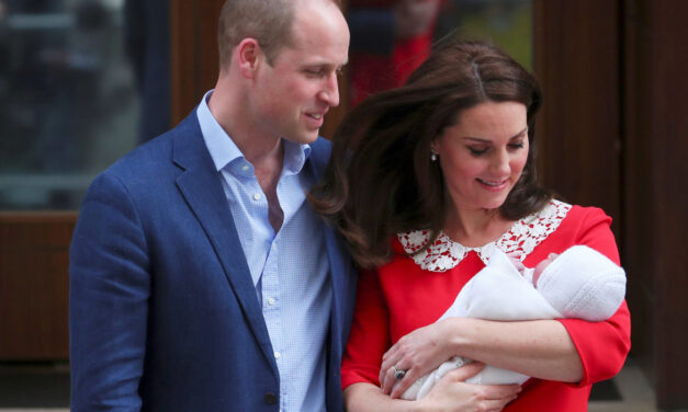 Prince William and Kate Middleton welcome baby boy into Royal Family