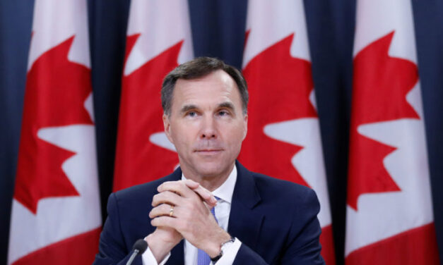 B.C. premier acting unconstitutionally in Kinder Morgan pipeline dispute, says Morneau