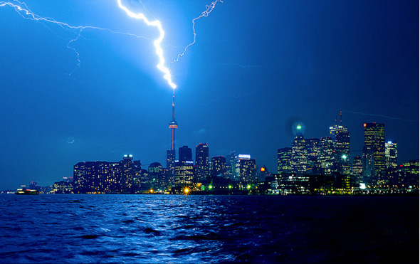 Heat wave and heavy rain sparks special weather statement for Toronto