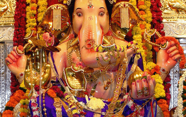 Canadian – Indians celebrate the Festival of Lord Ganesh in Toronto