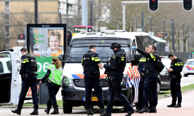 Dutch police hunting for suspect after terrorist attack kills 3 in Utrecht