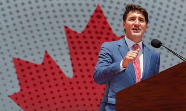 Trudeau gaining on Scheer in latest poll