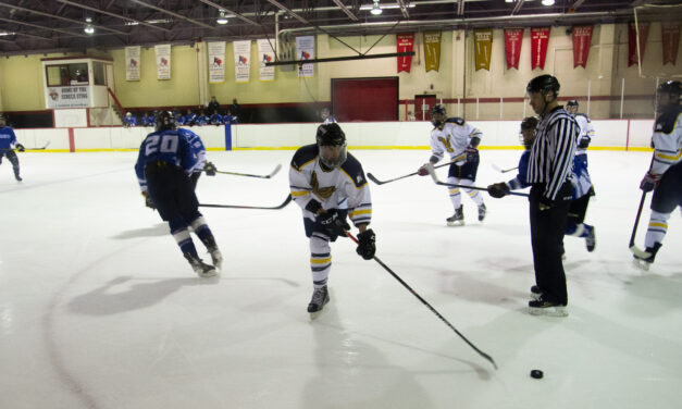 Men’s hockey readies for Brantford tournament after losses to George Brown, UTSC