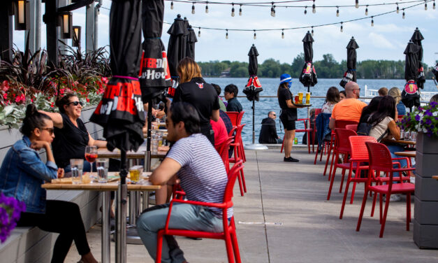 Toronto council approves plan to expand outdoor dining spaces