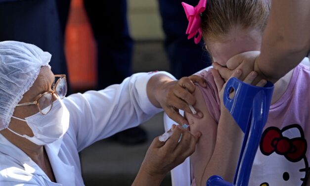Bolsonaro criticizes childhood vaccination